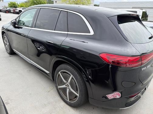 Obsidian Black Metallic 2023 Mercedes-Benz EQS 580 Base 4MATIC