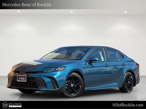 Ocean 2026 Toyota Camry SE