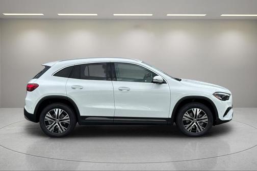 2025 Mercedes-Benz GLA 250 Base
