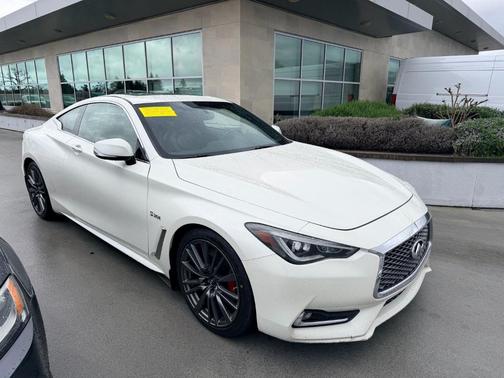2017 INFINITI Q60 3.0t Red Sport 400