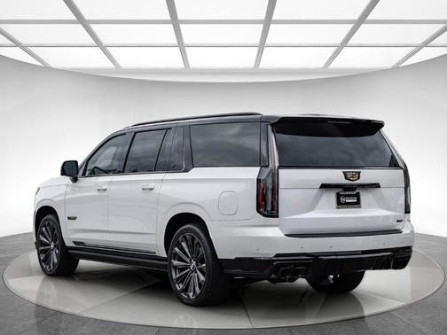 Crystal White Tri-Coat 2025 Cadillac Escalade ESV V-Series