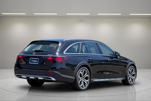 2025 Mercedes-Benz E-Class E 450 4MATIC