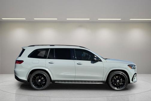 2024 Mercedes-Benz GLS 580