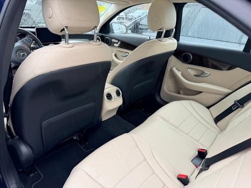 2016 Mercedes-Benz C-Class C 300