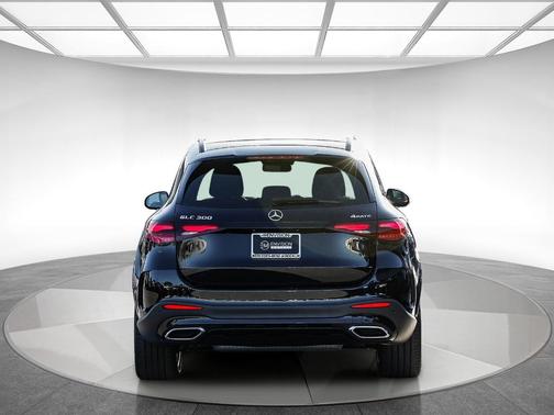 2023 Mercedes-Benz GLC 300 Base 4MATIC