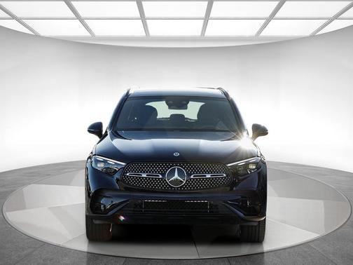 2023 Mercedes-Benz GLC 300 Base 4MATIC