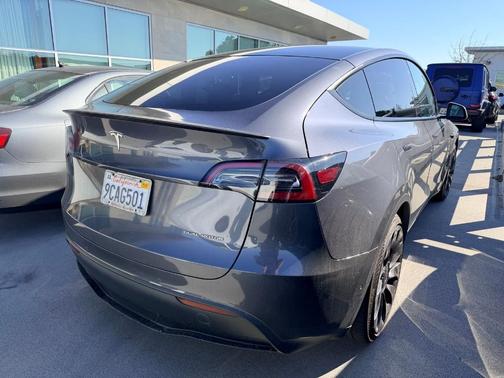 2022 Tesla Model Y Performance