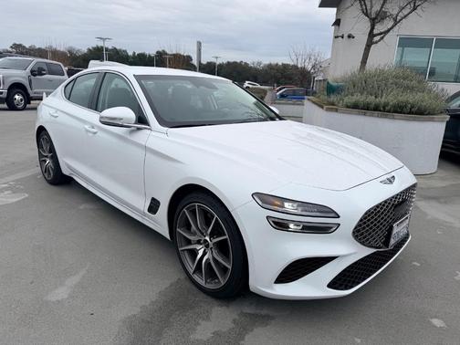 2025 Genesis G70 2.5T