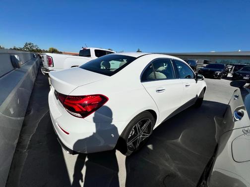 2021 Mercedes-Benz A-Class A 220