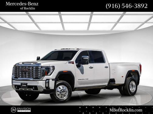 2025 GMC Sierra 3500 Denali