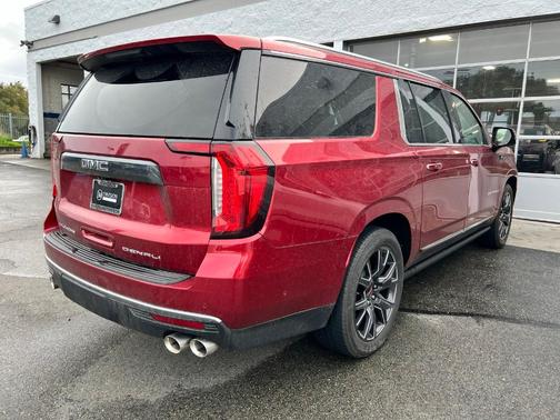 2024 GMC Yukon XL Denali Ultimate