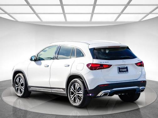 2025 Mercedes-Benz GLA 250 Base 4MATIC