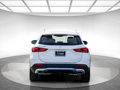 2025 Mercedes-Benz GLA 250 Base 4MATIC