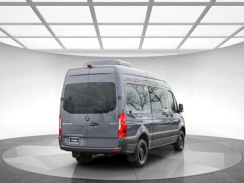 2024 Mercedes-Benz Sprinter 2500 Standard Roof