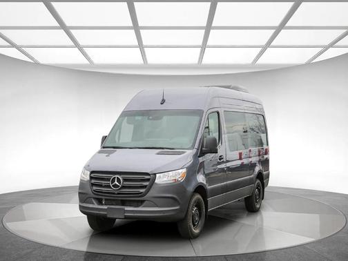 2024 Mercedes-Benz Sprinter 2500 Standard Roof