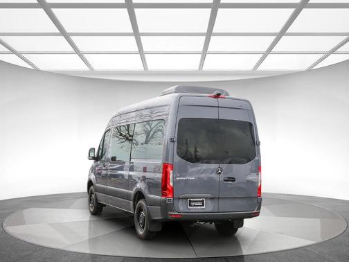 2024 Mercedes-Benz Sprinter 2500 Standard Roof