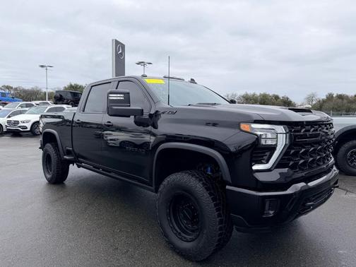 2024 Chevrolet Silverado 2500 ZR2