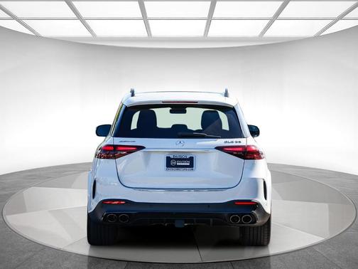 MANUFAKTUR Moonlight White Metallic 2025 Mercedes-Benz AMG GLE 53 Base