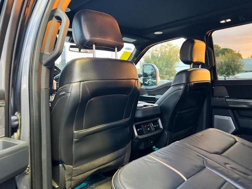 2024 Ford F-350 Platinum