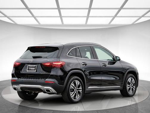 2025 Mercedes-Benz GLA 250 Base 4MATIC