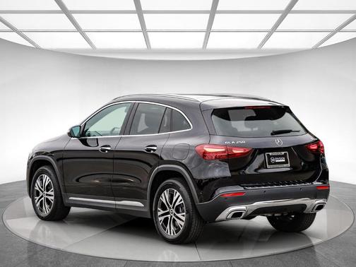2025 Mercedes-Benz GLA 250 Base 4MATIC