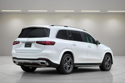 2026 Mercedes-Benz GLS 450