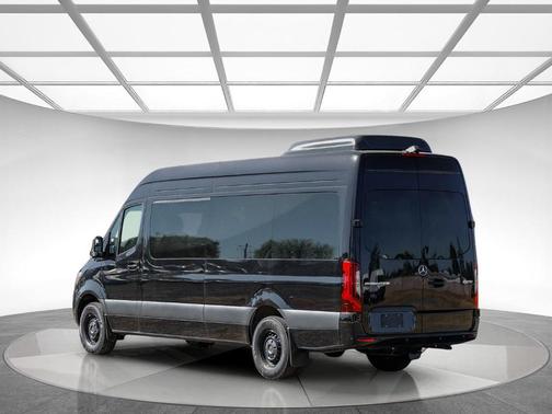 2026 Mercedes-Benz Sprinter 2500 High Roof