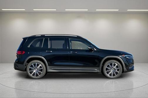 2024 Mercedes-Benz EQB 300 Base 4MATIC