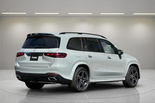 2024 Mercedes-Benz GLS 450 4MATIC