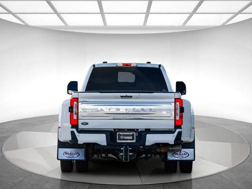 2024 Ford F-450 LIMITED