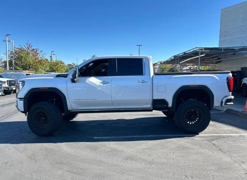 2024 GMC Sierra 2500 Denali Ultimate