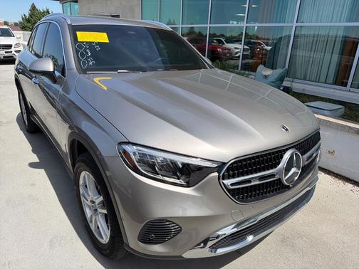 Mojave Silver Metallic 2023 Mercedes-Benz GLC 300 Base 4MATIC