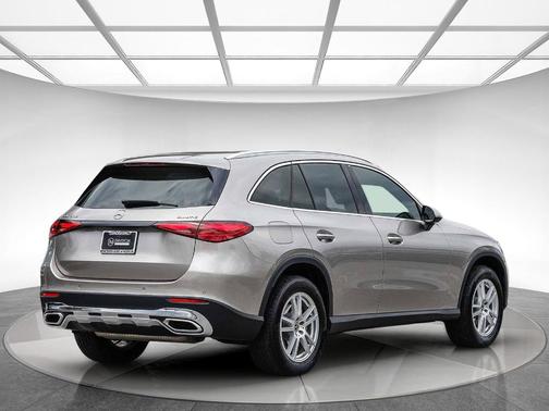 Mojave Silver Metallic 2023 Mercedes-Benz GLC 300 Base 4MATIC