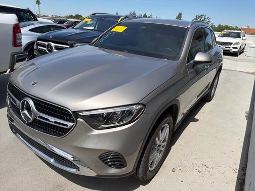 Mojave Silver Metallic 2023 Mercedes-Benz GLC 300 Base 4MATIC