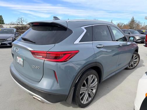 2023 INFINITI QX50 SENSORY