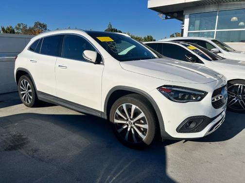 2022 Mercedes-Benz GLA 250 Base 4MATIC