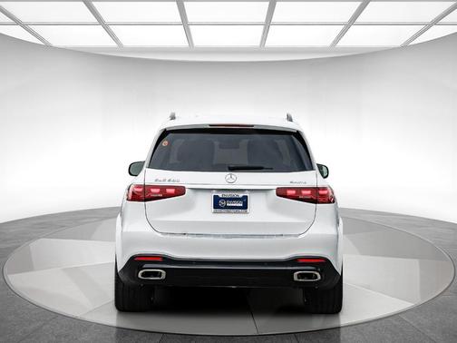 2026 Mercedes-Benz GLS 580 Base 4MATIC