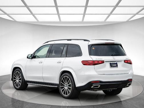 2026 Mercedes-Benz GLS 580 Base 4MATIC