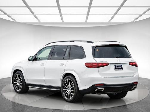 2026 Mercedes-Benz GLS 580 Base 4MATIC