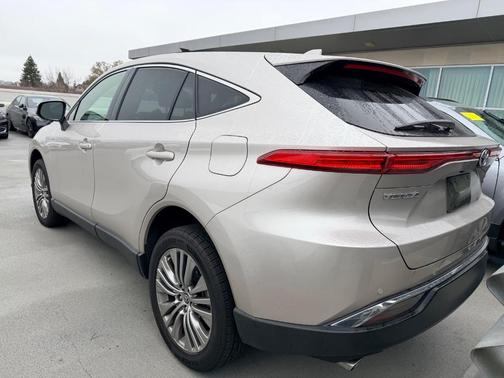 2022 Toyota Venza Limited