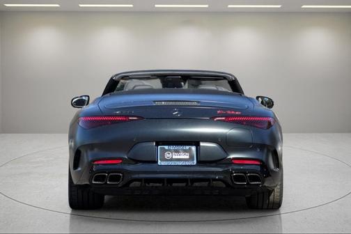2025 Mercedes-Benz AMG SL 63 S E Performance