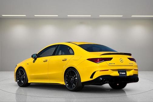 2022 Mercedes-Benz AMG CLA 35 Base 4MATIC