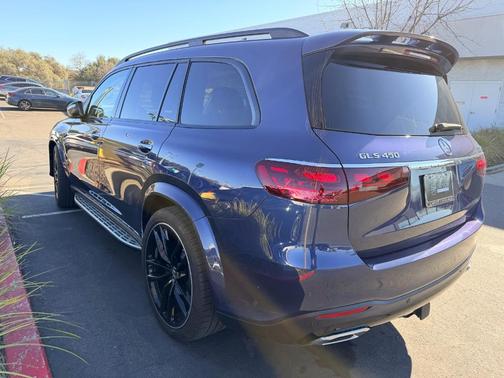 2024 Mercedes-Benz GLS 450 4MATIC
