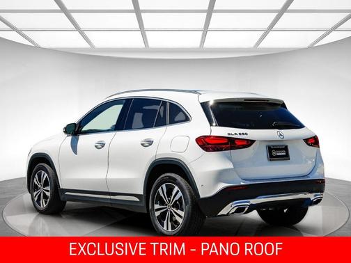 Polar White 2026 Mercedes-Benz GLA 250 Base