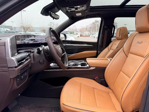2025 Cadillac Escalade ESV Premium Luxury
