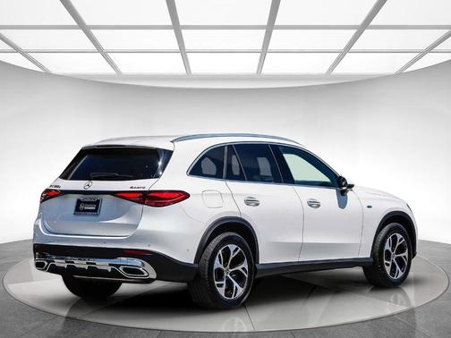 Polar White 2025 Mercedes-Benz GLC 350e Base 4MATIC