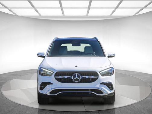 Polar White 2025 Mercedes-Benz GLA 250 Base 4MATIC