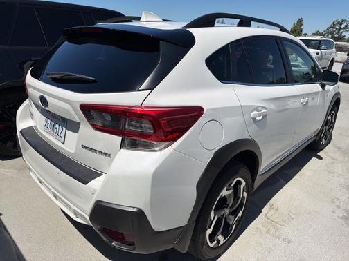Crystal White Pearl 2023 Subaru Crosstrek Limited