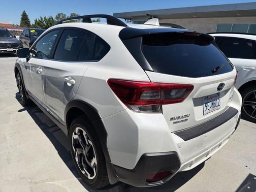 Crystal White Pearl 2023 Subaru Crosstrek Limited