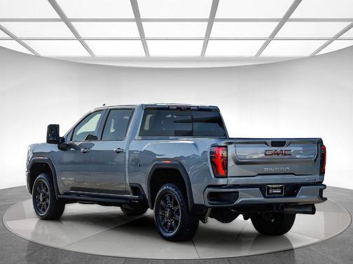 2024 GMC Sierra 2500 AT4